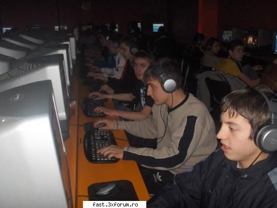 din nou virus ;) poze de la lan :d